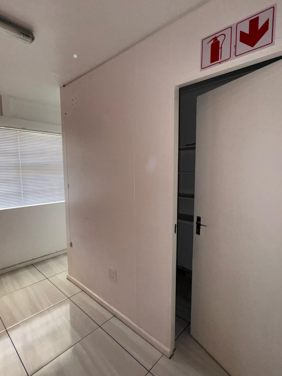  Bedroom Property for Sale in Hillcrest Heights Western Cape